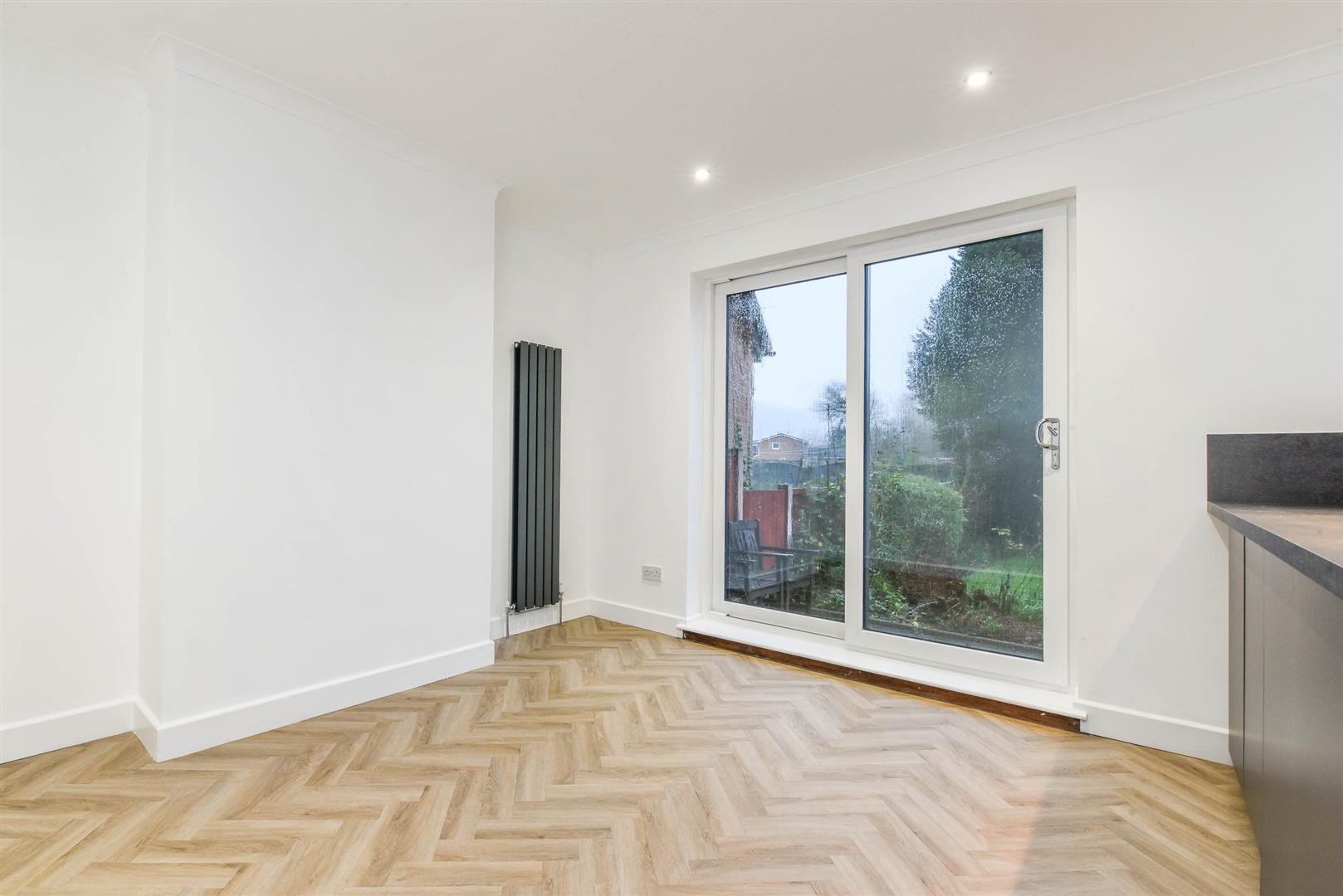 Severn Drive, Preston